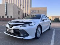 Toyota Camry 2019 года за 17 500 000 тг. в Шымкент