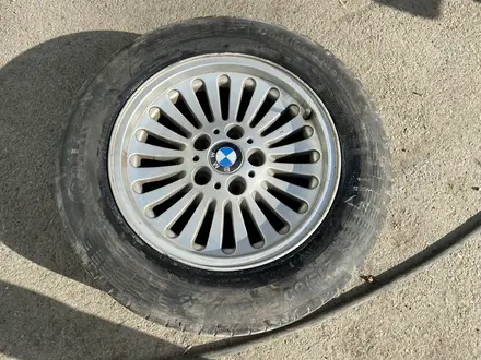 Диски с резиной, шины на БМВ BMW 34, 39 р16 R16, 16 за 110 000 тг. в Алматы – фото 8