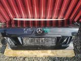 Крышка багажника на Mercedes-Benz W210 за 15 000 тг. в Караганда