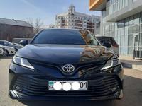 Toyota Camry 2019 года за 16 000 000 тг. в Астана