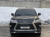 Lexus LX 570 2018 года за 58 800 000 тг. в Алматы – фото 2