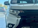 Mitsubishi Outlander Instyle 4WD 2022 года за 21 290 000 тг. в Усть-Каменогорск – фото 4