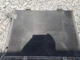 Кондер радиатор на мерседес бенц W210 за 22 000 тг. в Шымкент – фото 2
