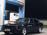 BMW 520 1992 года за 2 300 000 тг. в Жезказган