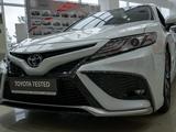 Toyota Camry 2022 года за 29 900 000 тг. в Шымкент – фото 5
