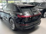 Audi e-tron 2021 года за 55 000 000 тг. в Алматы – фото 3