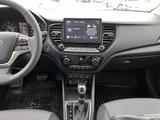 Hyundai Accent 2021 года за 10 100 000 тг. в Актобе – фото 3