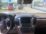 Chevrolet Tahoe 2018 года за 28 000 000 тг. в Алматы – фото 3