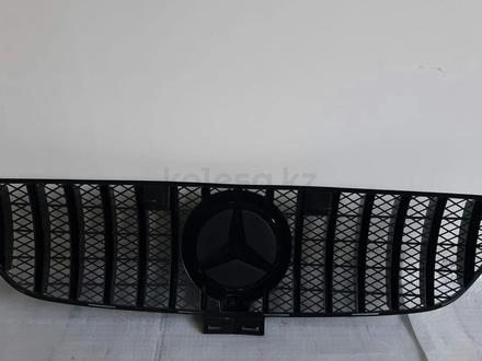Mercedes-benz GLE 166.GT Центральная решётка радиатора за 120 000 тг. в Алматы – фото 5