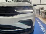 Volkswagen Tiguan Respect (2WD) 2021 года за 15 295 000 тг. в Шымкент – фото 3