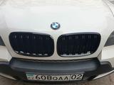 Решетка радиатора Ноздри на БМВ BMW за 30 000 тг. в Алматы – фото 2