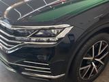 Volkswagen Touareg 2022 годаүшін50 000 000 тг. в Атырау – фото 4