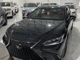 Lexus ES 350 2023 года за 37 000 000 тг. в Шымкент
