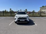Toyota RAV 4 2021 года за 20 000 000 тг. в Усть-Каменогорск – фото 3