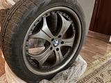 Разноширокие диски 20’ на BMW X5, X 6 за 250 000 тг. в Алматы – фото 3