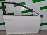 Передняя правая дверь на Toyota Camry 50 за 140 000 тг. в Алматы
