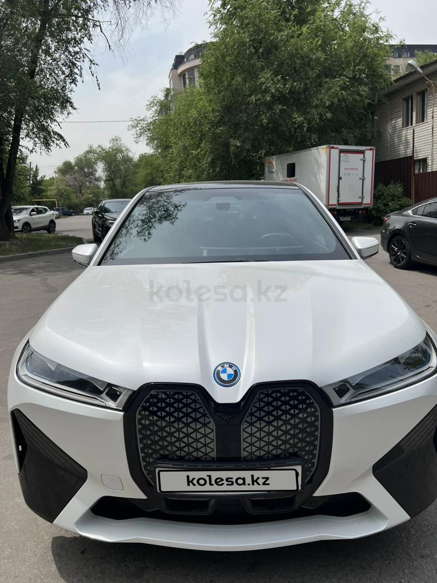 BMW iX 2022 г.