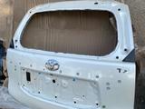Крышка багажника белый жемчуг Prado 150 за 400 000 тг. в Алматы – фото 3