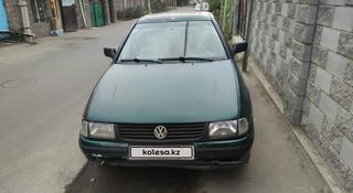 Volkswagen Polo 1996 года за 600 000 тг. в Алматы