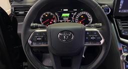 Toyota Land Cruiser Premium 70th Anniversary 2022 года за 79 000 000 тг. в Костанай – фото 5