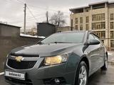 Chevrolet Cruze 2011 года за 4 500 000 тг. в Алматы – фото 2