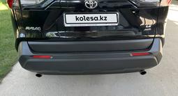 Toyota RAV 4 2021 года за 16 000 000 тг. в Шымкент – фото 4