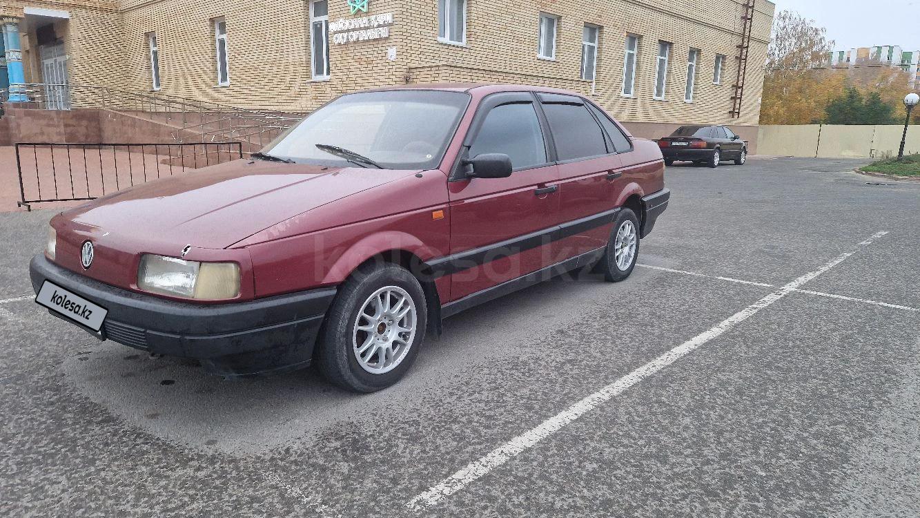 Volkswagen Passat 1990 г.