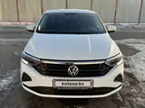 Volkswagen Polo 2022 года за 10 300 000 тг. в Астана