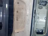 Задняя нижняя дверь калитка крышка багажника за 10 000 тг. в Алматы – фото 2