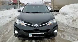 Toyota RAV 4 2015 года за 14 500 000 тг. в Уральск