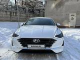 Hyundai Sonata 2020 года за 14 000 000 тг. в Алматы