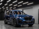 BMW X7 2022 года за 77 000 000 тг. в Алматы – фото 2