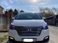 Hyundai Starex 2020 года за 24 300 000 тг. в Алматы
