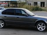 BMW 525 1990 года за 2 400 000 тг. в Жезказган