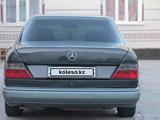 Mercedes-Benz E 230 1992 года за 1 700 000 тг. в Туркестан – фото 5