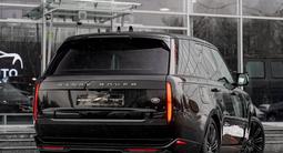 Land Rover Range Rover 2022 года за 165 000 000 тг. в Алматы – фото 5