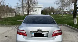 Toyota Camry 2010 года за 7 800 000 тг. в Шымкент – фото 2