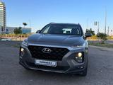 Hyundai Santa Fe 2019 года за 13 200 000 тг. в Актау