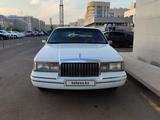 Lincoln Town Car 1993 года за 10 000 000 тг. в Астана